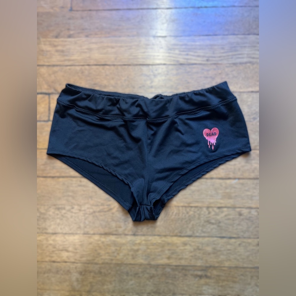 Black Women's Bike Shorts with Red Heart Graphic